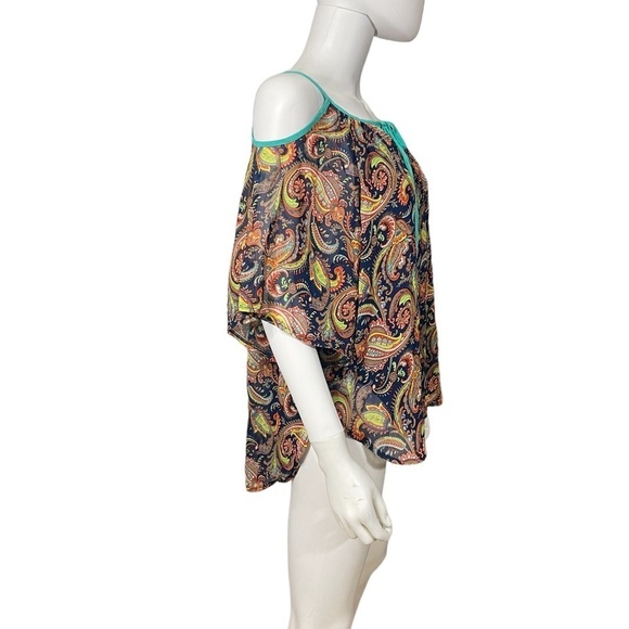 Umgee Boho Cold Shoulder Paisley Blouse Top
New - Picture 6 of 10